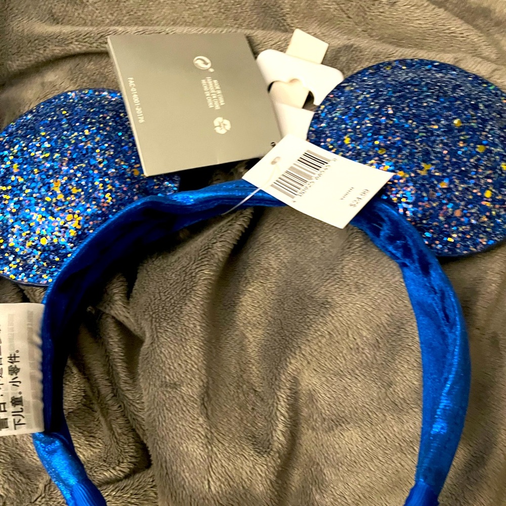 BNWT Adjustable Disney Park Ears